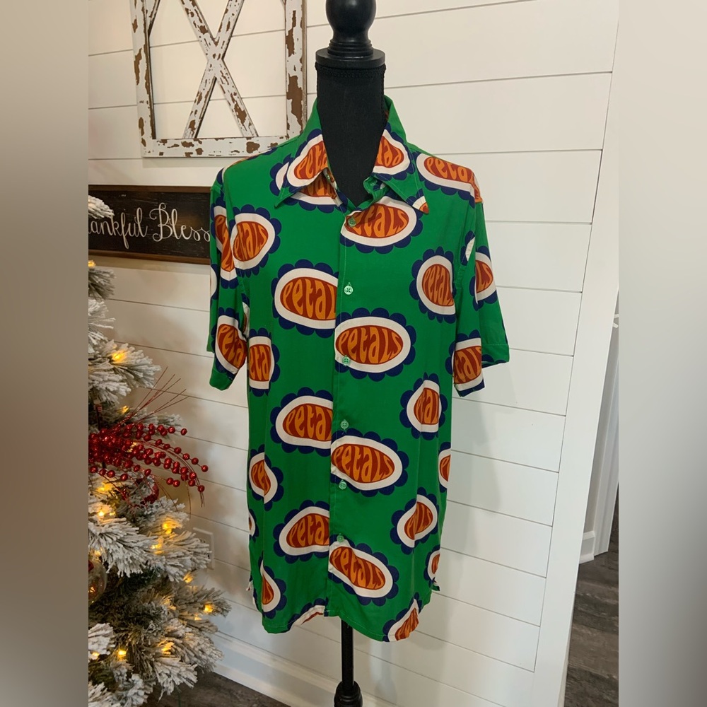 Petals & Peacocks Men’s Button Down Shirt- Size M- BNWOT